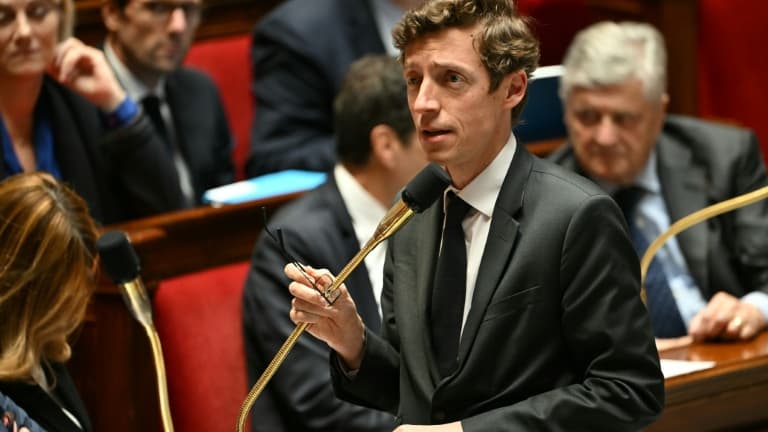 5308d86b-d6f0-460e-8a82-bee72abab7e3 Chaleur et Examens : Adaptations Annoncées par le Ministre de l’Éducation