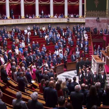 5523e99d-2aae-4c04-9073-6fc87d1861ae Les collaborateurs parlementaires inquiets face à de possibles licenciements après 2027