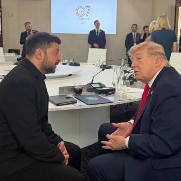 57abc55e-b56b-4ab9-9ab4-0f64bb5cd6e1 Entre tensions diplomatiques et conflits militaires : la situation en Ukraine et dans la Manche