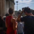 Vigilance Rouge : Mesures et Réactions Face à la Canicule en France