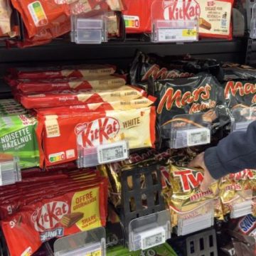 61b2f251-9084-4812-9d69-126d821c9514 Les fortes chaleurs perturbent la logistique alimentaire en France