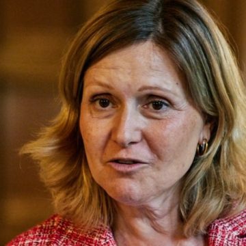 6881ae6c-431f-428d-a8d7-daf3a4a4d696 Yaël Braun-Pivet et l’adoption rapide du budget 2027