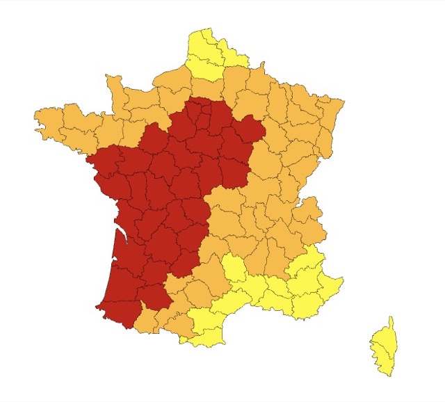 74396efa-c47a-411c-8524-e9a4ba765171 Chaleurs extrêmes : 35 départements français en vigilance rouge