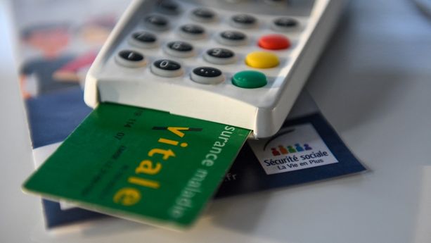 FRANCE-HEALTH-SOCIAL-SECURITY Réduction prévue du remboursement de l’Assurance maladie par le gouvernement