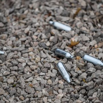 Strasbourg interdit le protoxyde d’azote jusqu’en 2026