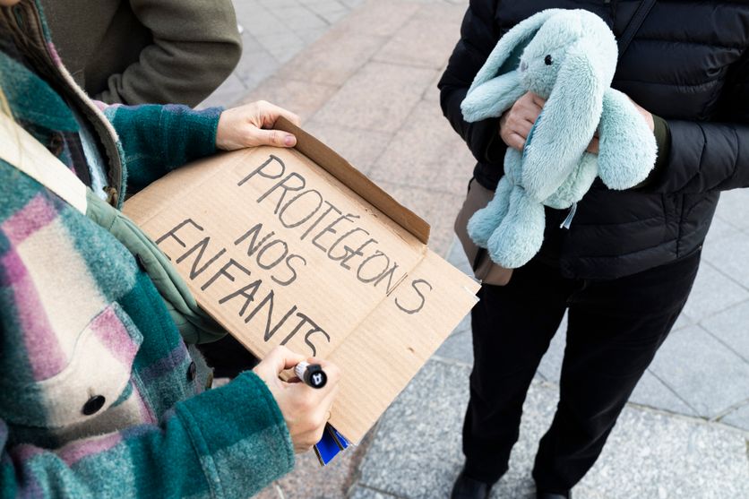 FRANCE-SOCIETY-DEMO-PEDOCRIMINALITY La lente mise en œuvre des recommandations sur l’inceste et violences sexuelles faites aux enfants