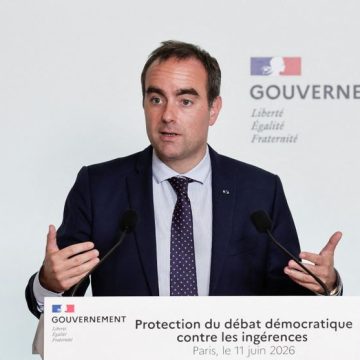 FRANCE-POLITICS-GOVERNEMENT-SECURITY Protection du débat démocratique en France : mesures contre les ingérences numériques