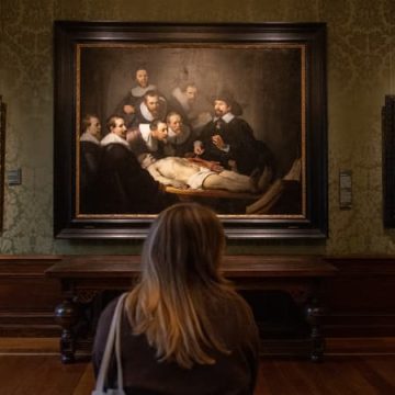 7dc2d927-8225-43e5-8e9c-0eefc466fd71 La décision judiciaire concernant les tableaux de Rembrandt au musée Mauritshuis