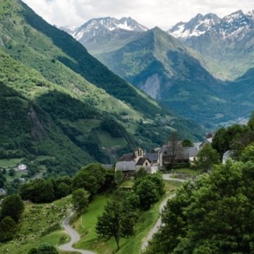 Les Vallées de Gavarnie attirent les touristes avec du carburant gratuit
