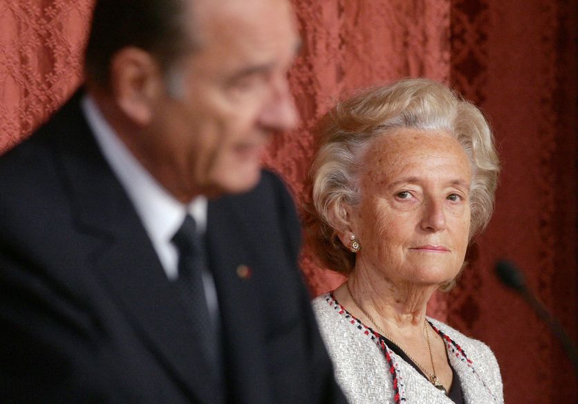 ELYSEE-DECORATIONS Mort de Bernadette Chirac, l’épouse influente de Jacques Chirac