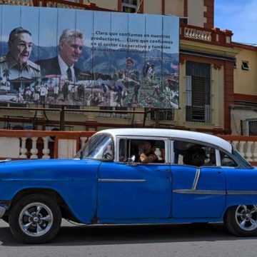 8d495532-a12a-4802-a565-d9fc89326e43 Cuba : les réformes économiques critiquées par les États-Unis