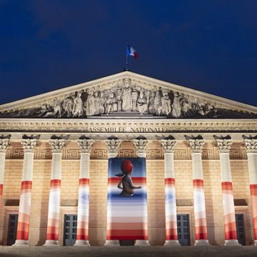 8d60bfb4-31f2-49b1-a55f-85537a222cac L’œuvre monumentale de Seth : « Marianne rêve »