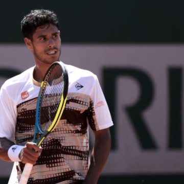 93530582-d0dd-423a-b579-47f1f20b15a5 Sanction contre Adolfo Daniel Vallejo après propos sexistes