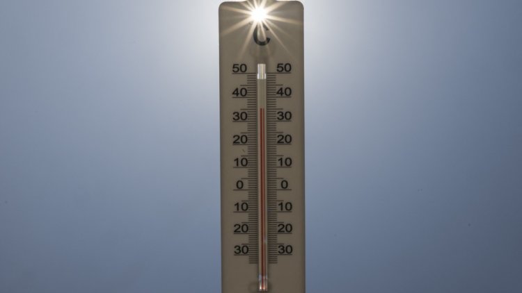 96f7128d-da7c-4210-870a-2d284f25bf2f Un El Niño puissant annoncé pour 2026: inquiétudes et prévisions