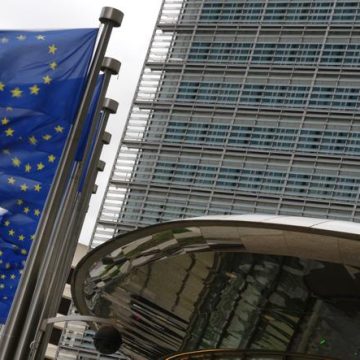 Lutte pour la Souveraineté Technologique Européenne