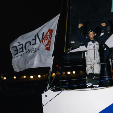 Ambrogio Beccaria remporte la Vendée Arctique 2028