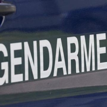 Enquête sur des découvertes macabres en Isère
