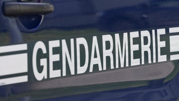 a2409cc3-9beb-43e4-a513-c31dbc0f70c7 Enquête sur des découvertes macabres en Isère