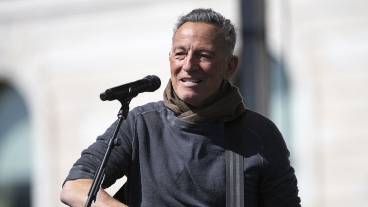 a53ef5f3-8db7-4ee3-9346-a5a0bc68a61b Ouverture du Bruce Springsteen Center for American Music