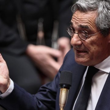 Le Parlement s&rsquo;attaque à l&rsquo;ultra fast fashion pour réduire son impact environnemental