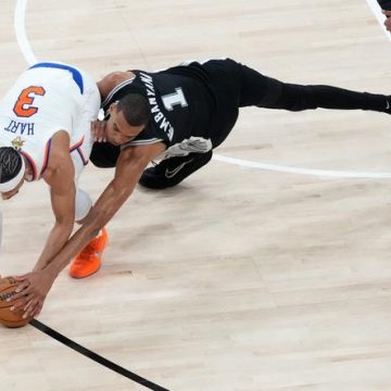 Défaite des Spurs face aux Knicks, malgré une performance mitigée de Wembanyama