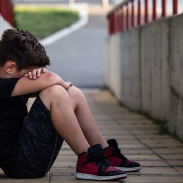 Crise de la santé mentale chez les enfants au Royaume-Uni en 2025