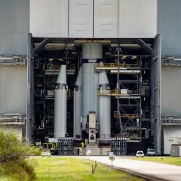 b946f60e-4b4a-4a62-992f-b671dfe1814e Ariane 6 : Nouveau Lancement avec Boosters P160C pour Amazon Leo