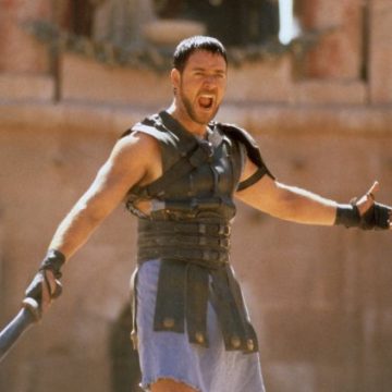 bcb8310f-e1e6-43c7-a0ac-4a81d2c60cfe Russell Crowe critique Gladiator II