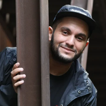 Malik Bentalha : Retour avec un Nouveau Spectacle