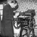 Les Faussaires et l’Évolution du Graphisme au XXe Siècle