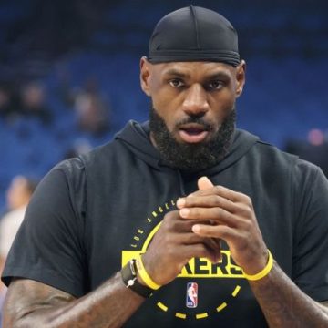 ca69bb75-2088-4299-b34f-816ec00b0d2c LeBron James : Où Jouera-t-il la Saison Prochaine ?