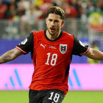 Romano Schmid marque contre la Jordanie