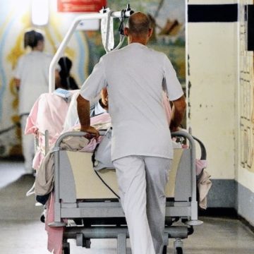 d3fa1abd-9669-4156-ab58-dde69c1f13c6 Les urgentistes se préparent à un été compliqué : une nouvelle approche pour les urgences
