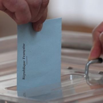 d6885805-d4b4-4742-b408-0ad931a8271f Calendrier des Élections Présidentielles 2027 en France