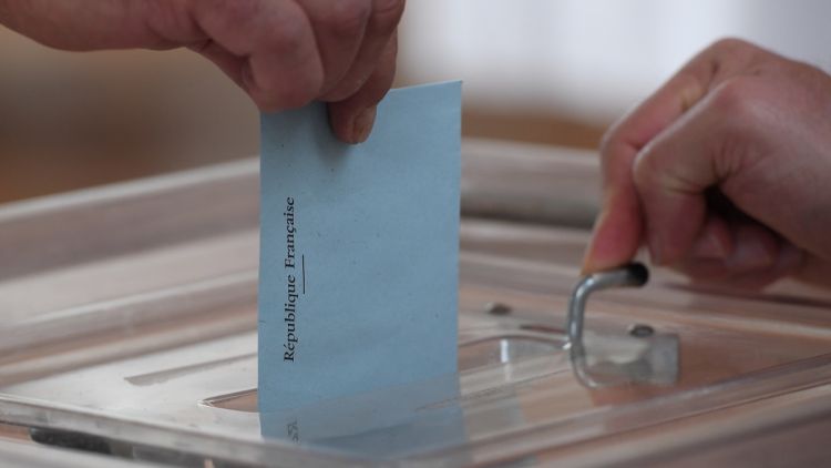d6885805-d4b4-4742-b408-0ad931a8271f Calendrier des Élections Présidentielles 2027 en France