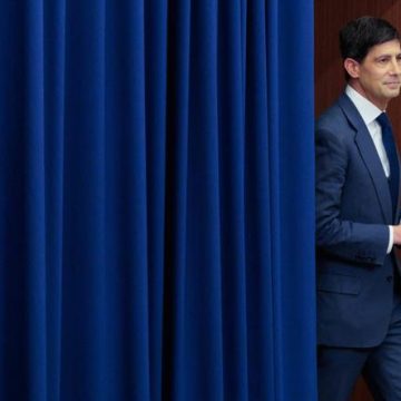 d9e9ae9d-4053-4c29-a252-45853ebad37a La politique monétaire de la Fed sous la présidence de Kevin Warsh
