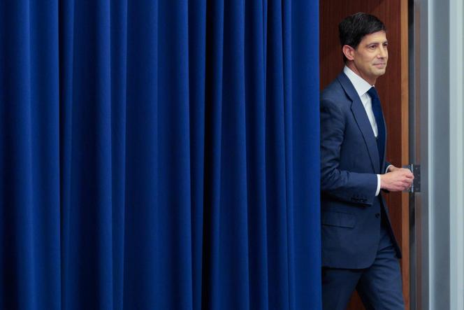 d9e9ae9d-4053-4c29-a252-45853ebad37a La politique monétaire de la Fed sous la présidence de Kevin Warsh