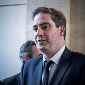 Olivier Becht envisage une candidature surprise à la présidence