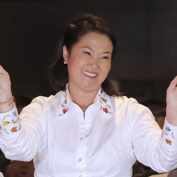 db8b1a62-bb79-480b-bc01-91f2562a32c7 Tension Électorale au Pérou: Roberto Sanchez Devance Keiko Fujimori