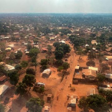 Accord migratoire entre les États-Unis et la République centrafricaine : un vol charter transporte des expulsés