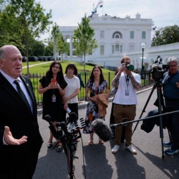 e65d5db0-1c36-4179-a430-4341f4605b0c Le financement de la lutte contre l’immigration adopté aux États-Unis