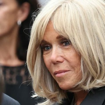 Hommage de Brigitte Macron à Bernadette Chirac