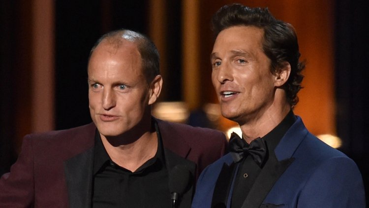 fa959a31-00ac-4e9e-878c-7223aa5a9f2f Premières images de la série comique «Brothers» avec Harrelson et McConaughey