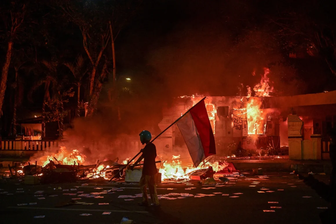 Les étudiants indonésiens protestent contre des politiques publiques controversées