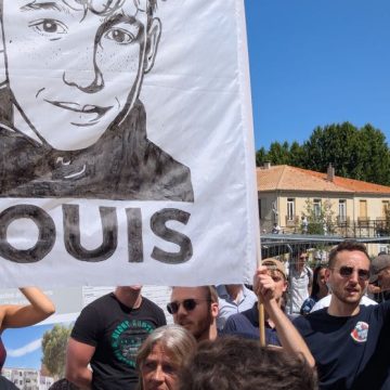 Marche à Narbonne en hommage à Louis
