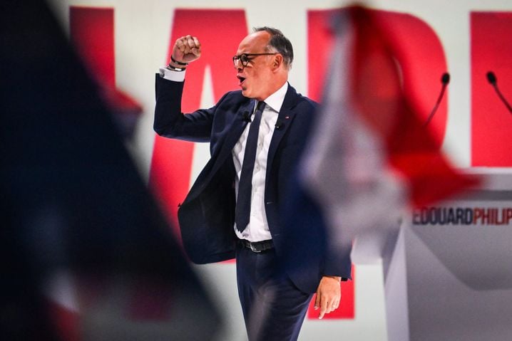 0322eda1-8969-4765-83d6-5f59671981ff Edouard Philippe en campagne présidentielle : rassemblement à l’Adidas Arena