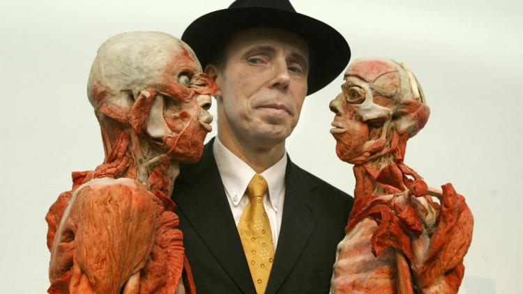 04ee6be0-1078-457c-87ac-6e69d24de5c1 Gunther von Hagens : Le pionnier de la plastination et ses expositions controversées