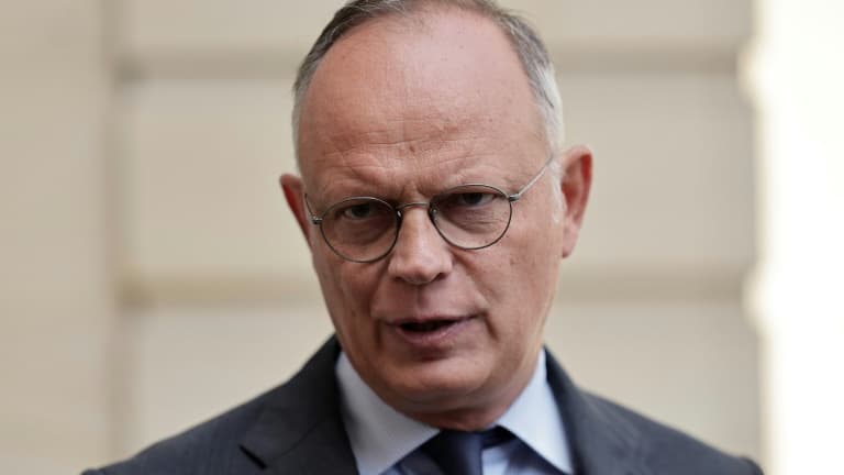 061bb5e2-4448-4c86-ac40-47d07ff881fb Édouard Philippe et l’Adaptation de la France au Changement Climatique