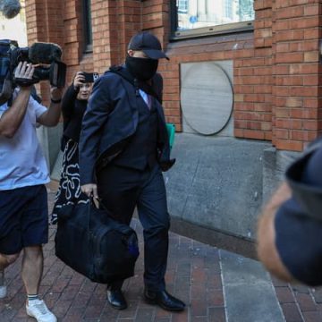 0c34a5d0-e8dd-453b-9030-5e21f69efd62 Robert Bush condamné à 20 ans de prison pour abus dans les services funéraires