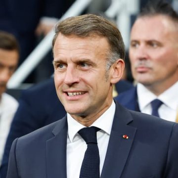 Félicitations et hommage d&rsquo;Emmanuel Macron au nouveau Premier ministre britannique